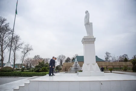 Rəşad Nəbiyev Göyçayda vətəndaşları qəbul edib