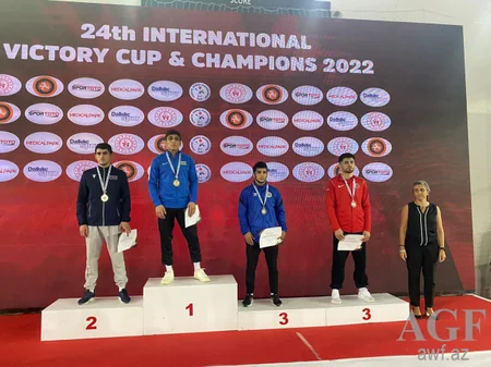 Azərbaycan güləşçiləri Türkiyədəki Çempionlar turnirinə 11 medalla start verib