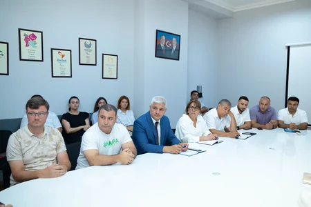 Milli Paralimpiya Komitəsində baş məşqçilərlə görüş keçirilib