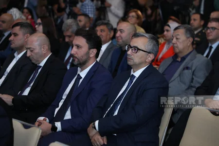 Ümummilli Lider Heydər Əliyevin media siyasəti və müasir Azərbaycan mediası mövzusunda konfrans keçirilib