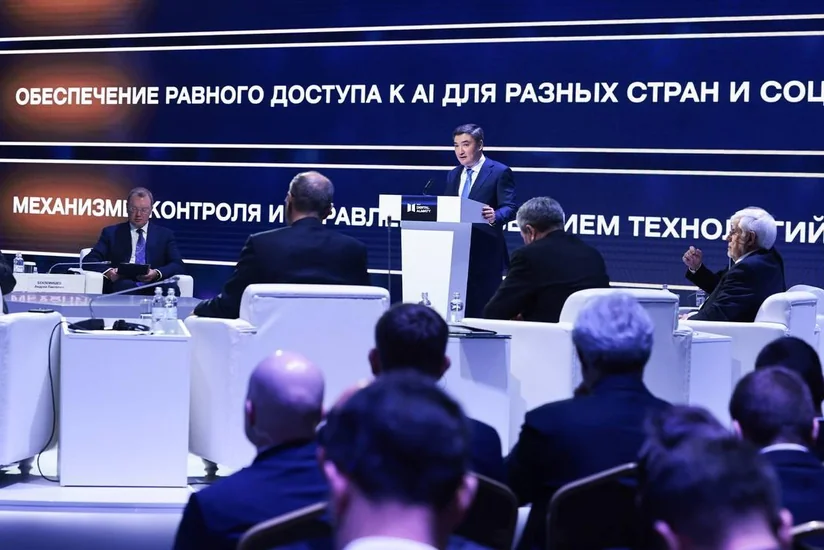 Oljas Bektenov: Süni intellektin tətbiqi Qazaxıstanda ÜDM-in illik 2-3 % artımını təmin edəcək