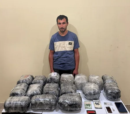 İrandan Azərbaycana narkotik vasitə keçirilməsinin qarşısı alınıb, 4 nəfər saxlanılıb