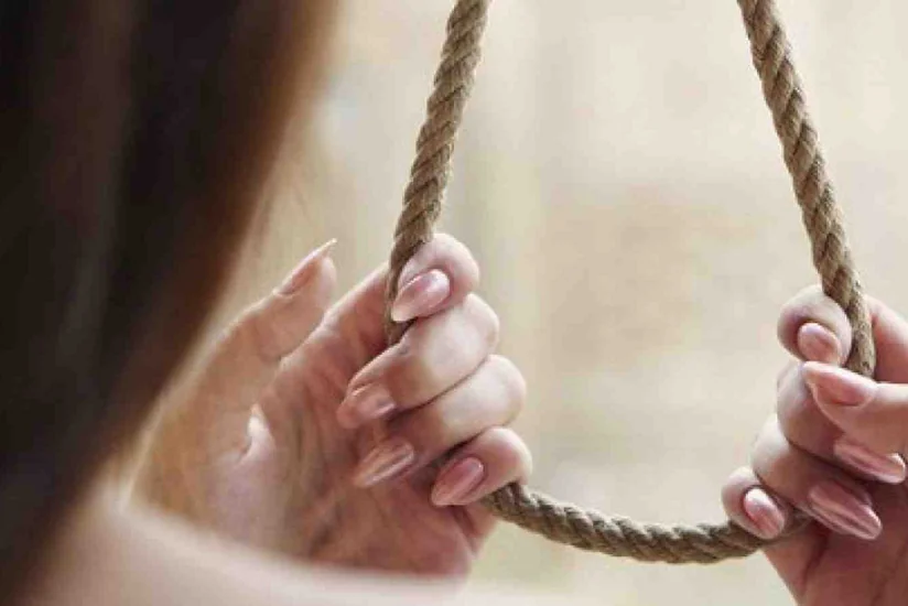 Bakıda 28 yaşlı qadın intihara cəhd edib