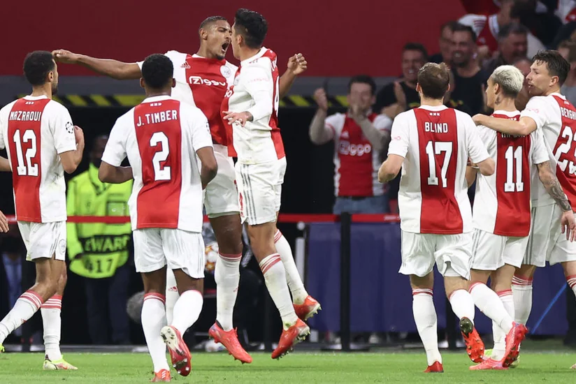 Çempionlar Liqası: Beşiktaş uduzub, Şaxtyor və İnter ilk xalını qazanıb