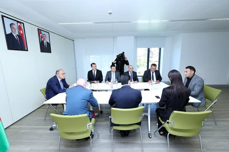 Səfər Mehdiyev Qaxda vətəndaşları qəbul edib