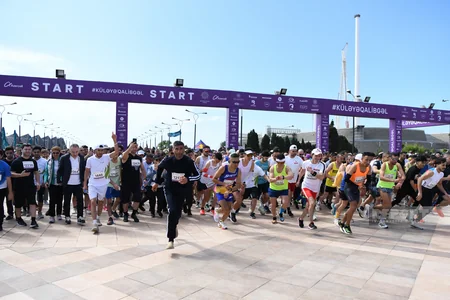Heydər Əliyev Fondunun təşəbbüsü ilə keçirilən “Bakı Marafonu 2024” start götürüb