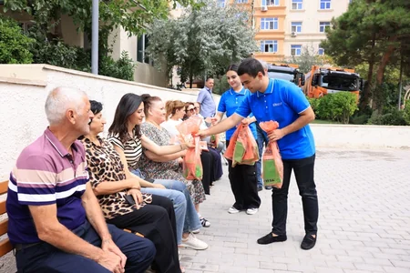Binəqədidə bərk məişət tullantılarının yığılması üçün yeni konteyner meydançaları yaradılıb