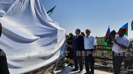 Kürdəmirdə Vətən müharibəsi şəhidinin xatirəsinə tikilən bulağın açılışı olub