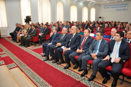 YAP-da parlament seçkiləri ilə əlaqədar ümumrespublika müşavirəsi keçirilib - FOTO