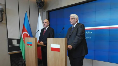 Elmar Məmmədyarov: Bütün münaqişələrə vahid yanaşma və prinsiplərin tətbiq edilməsi vacibdir