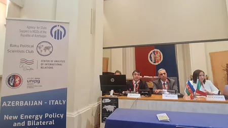 Peruca Universitetində Azərbaycanın xarici siyasət prioritetlərindən danışılıb