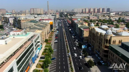 Bakının Əhməd Rəcəbli küçəsinin bir hissəsində aparılan təmir yekunlaşıb
