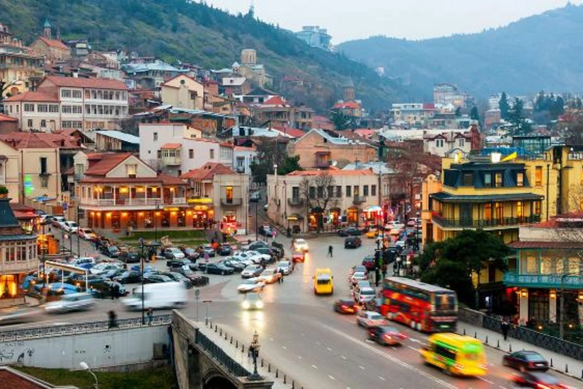 Поток туристов из Азербайджана в Грузию вырос почти на 10%