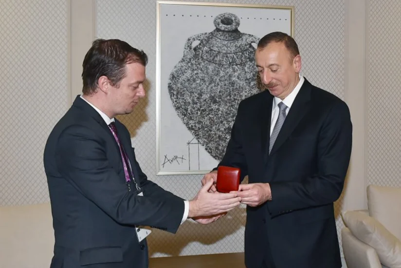 Президенту Азербайджана вручена высшая паралимпийская награда - ФОТО