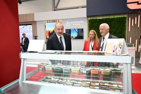 Prezident İlham Əliyev “InterFood Azerbaijan” və “Caspian Agro” sərgiləri ilə tanış olub - YENİLƏNİB