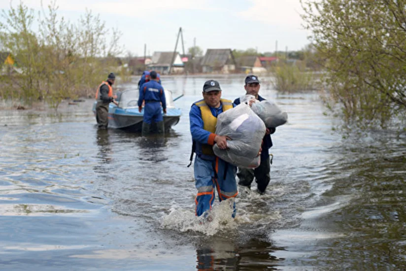 Rusiyanın 3 vilayətində daşqınlarla əlaqədar fövqəladə rejim tətbiq edilib