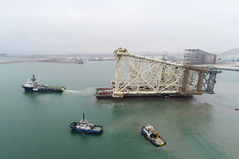 Azəri-Mərkəzi-Şərqi platformasının dayaq bloku suya buraxılıb