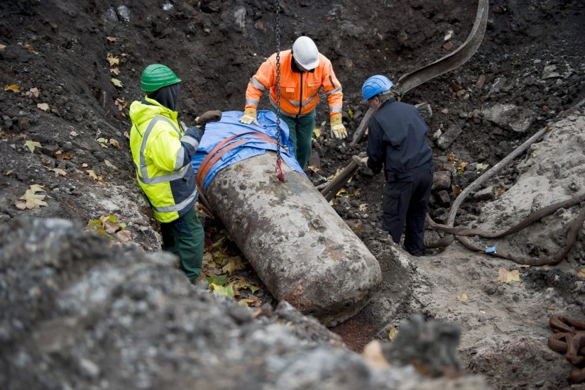 Britaniyanın Fransaya atdığı yarım tonluq aviabomba zərərsizləşdirilib