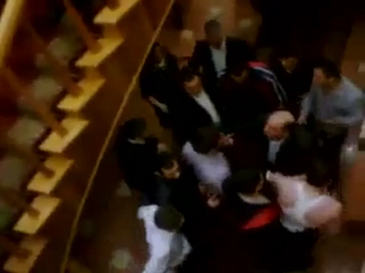 Azərbaycanda toyda kütləvi dava düşüb, yaralananlar var