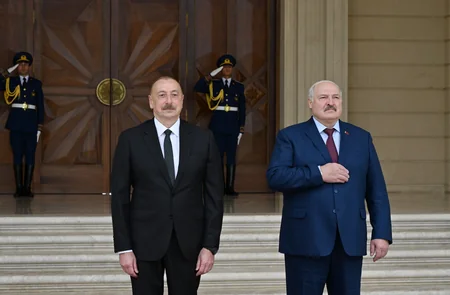 Belarus Prezidentinin rəsmi qarşılanma mərasimi olub