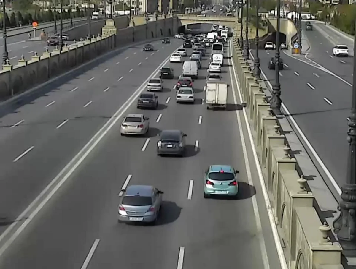 Heydər Əliyev prospektində yol qəzası baş verib