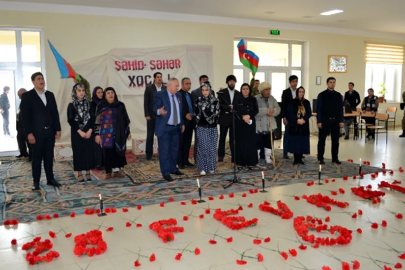 Cəbhə bölgəsindəki hərbi hissələrdə Xocalı soyqırımı qurbanlarının xatirəsi anılıb