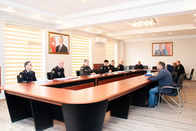 Vilayət Eyvazov Gəncədə vətəndaş qəbulu və müşavirə keçirib