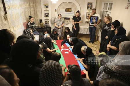 Maştağada Birinci Qarabağ müharibəsinin şəhidi Aydın Qurbanov dəfn edilib - YENİLƏNİB