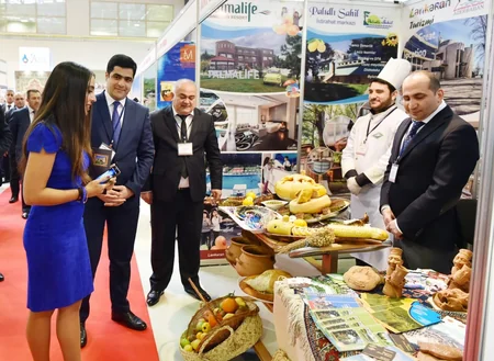 Prezident İlham Əliyev “AITF-2018” XVII Azərbaycan Beynəlxalq turizm və səyahətlər sərgisi ilə tanış olub - YENİLƏNİB - 2