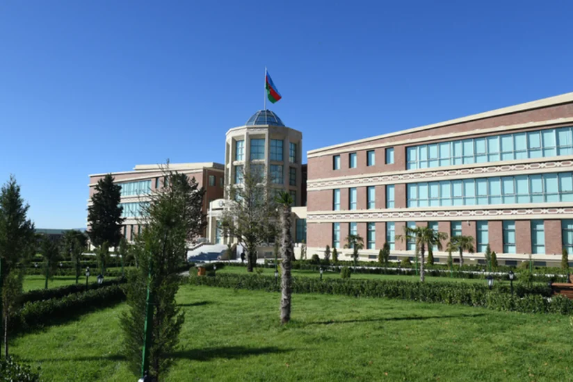 Mingəçevirdə məcburi köçkünü odlu silahla öldürən şəxsin cəzası artırılıb