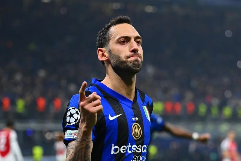 UEFA Çempionlar Liqası: Liqa mərhələsində IV tura yekun vurulub