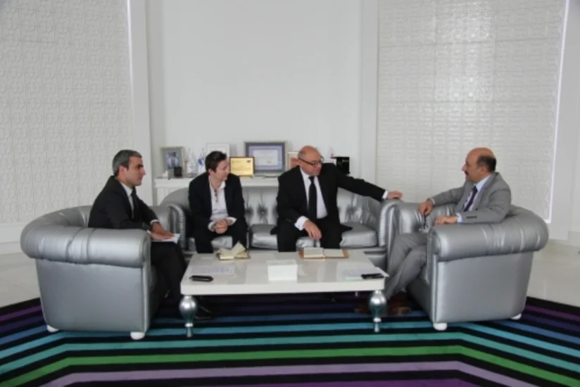 Əbülfəs Qarayev Polşa səfirini qəbul edib