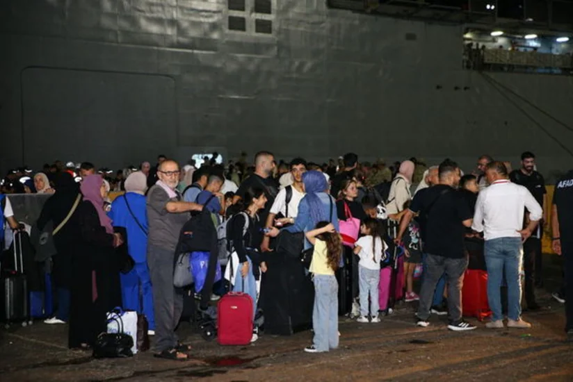 Türkiyə Livandan mülki şəxslərin təxliyəsinin birinci mərhələsini başa çatdırıb