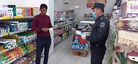 Cəlilabadda tibbi maskadan istifadə etməyənlər cərimələnib