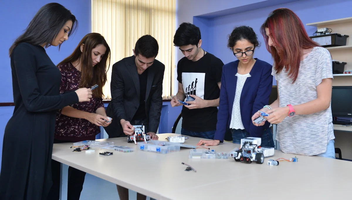 Peşə təmayüllü siniflərin yaradılacağı rayonların adları açıqlanıb