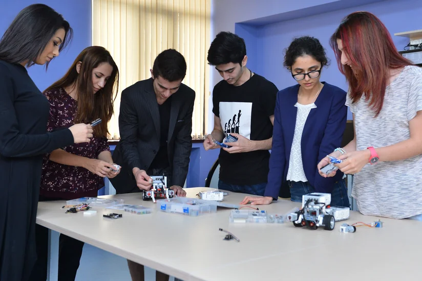 Peşə təmayüllü siniflərin yaradılacağı rayonların adları açıqlanıb