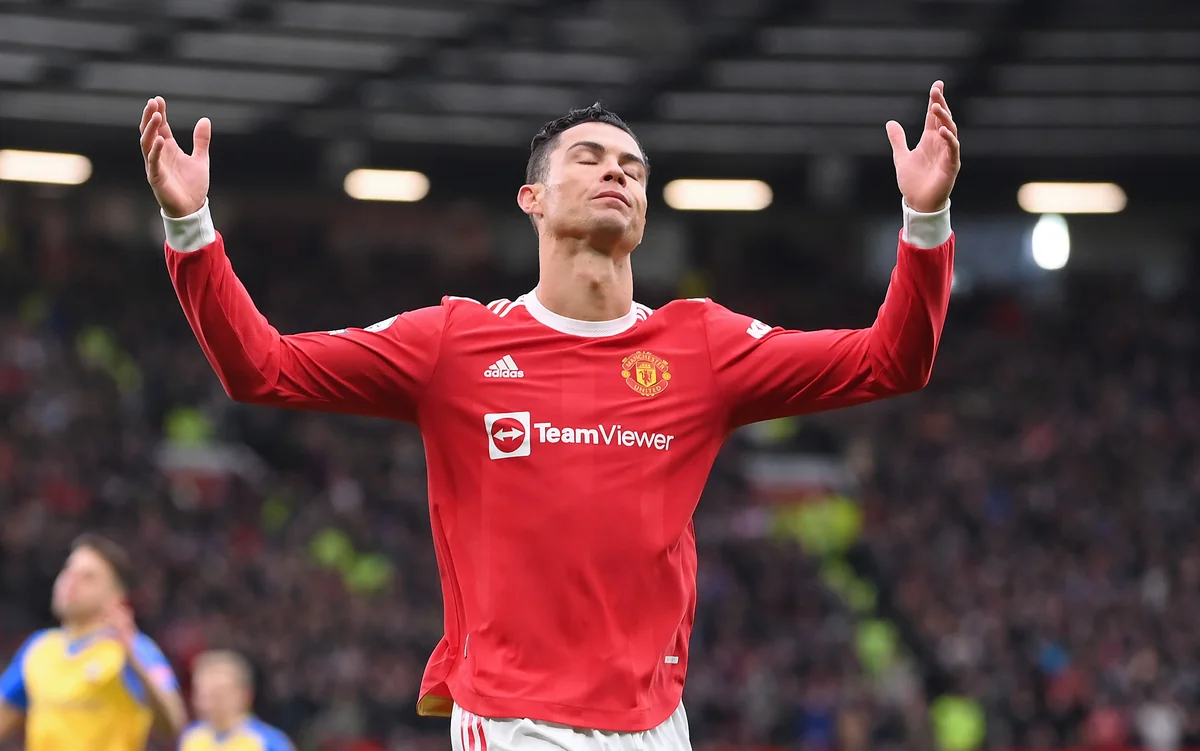Ronaldo wants to leave Manchester United due to transfer policy