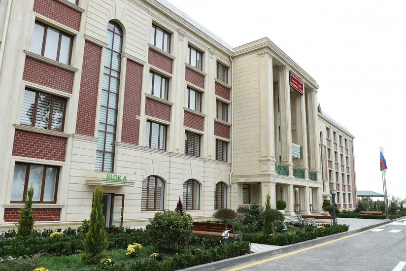 Prezident İlham Əliyev Qubada Meyvəçilik və Çayçılıq Elmi-Tədqiqat İnstitutunun tingçilik müəssisəsi ilə tanış olub - YENİLƏNİB