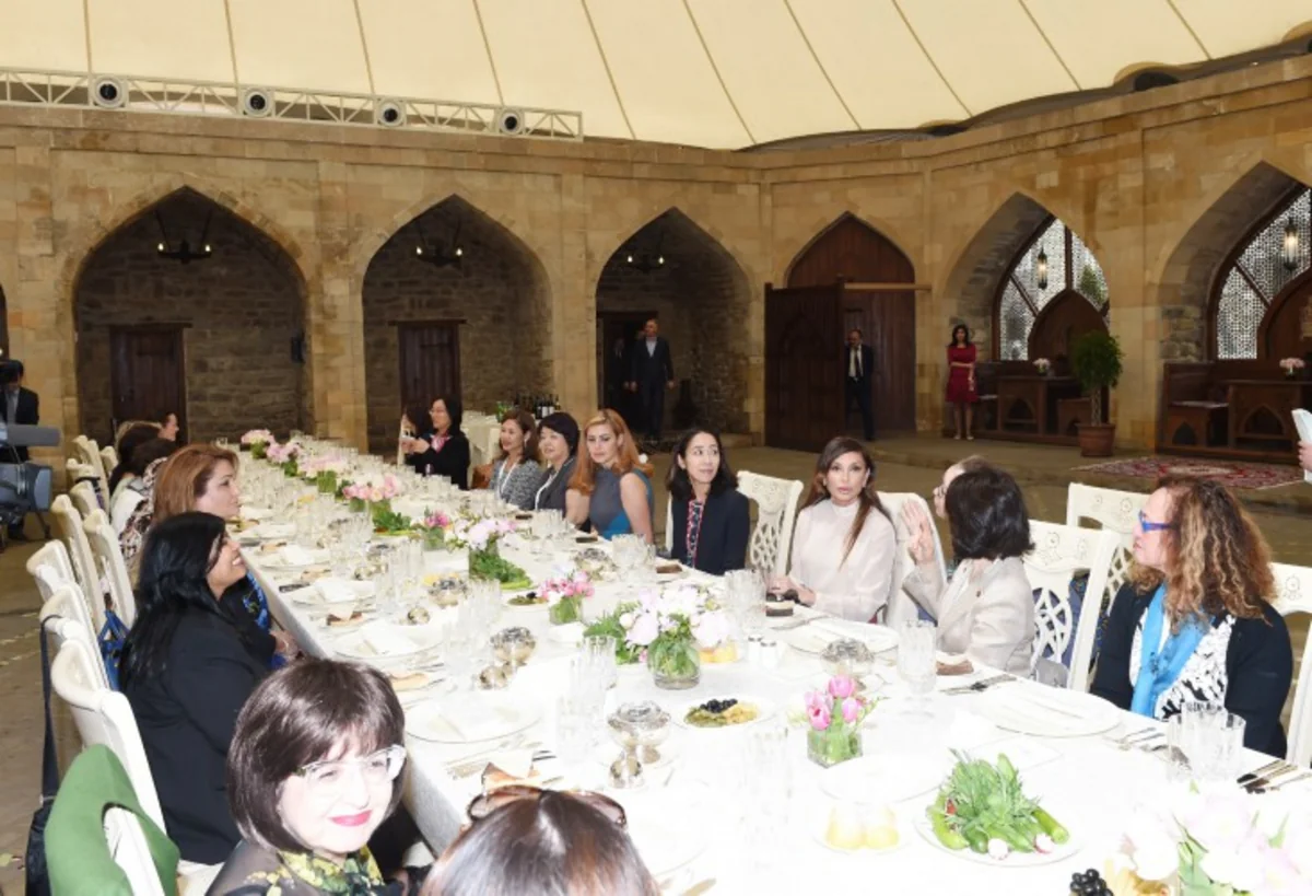 Dinner reception hosted on behalf of first lady Mehriban Aliyeva in honour of spouses of participants of ADB's 48th Annual Meeting