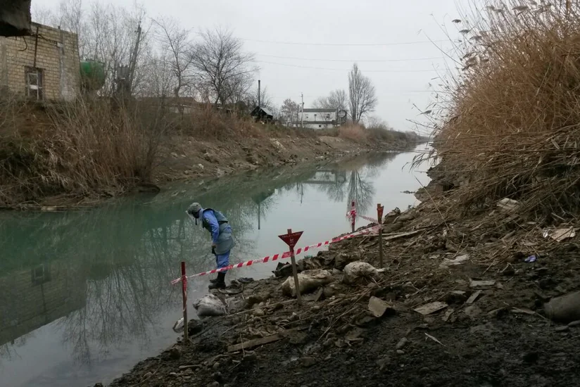 Ağcabədinin Qarabağ kanalının kənarında tank əleyhinə mina tapılıb