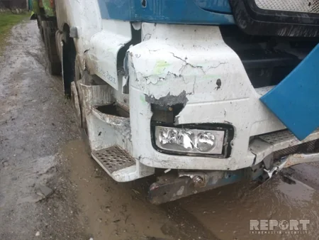 Qubada sərnişin avtobusu qəzaya düşüb, 15 nəfər xəsarət alıb - FOTO