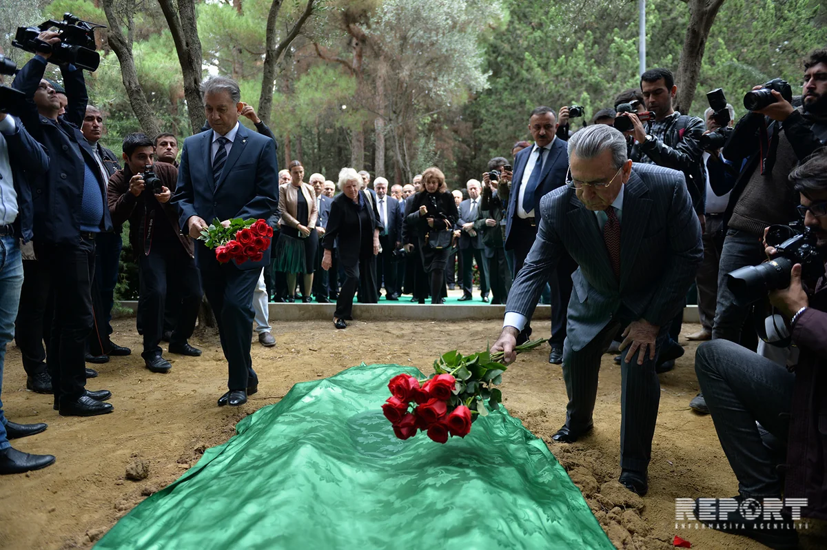 Lütfi Zadə I Fəxri xiyabanda dəfn edilib