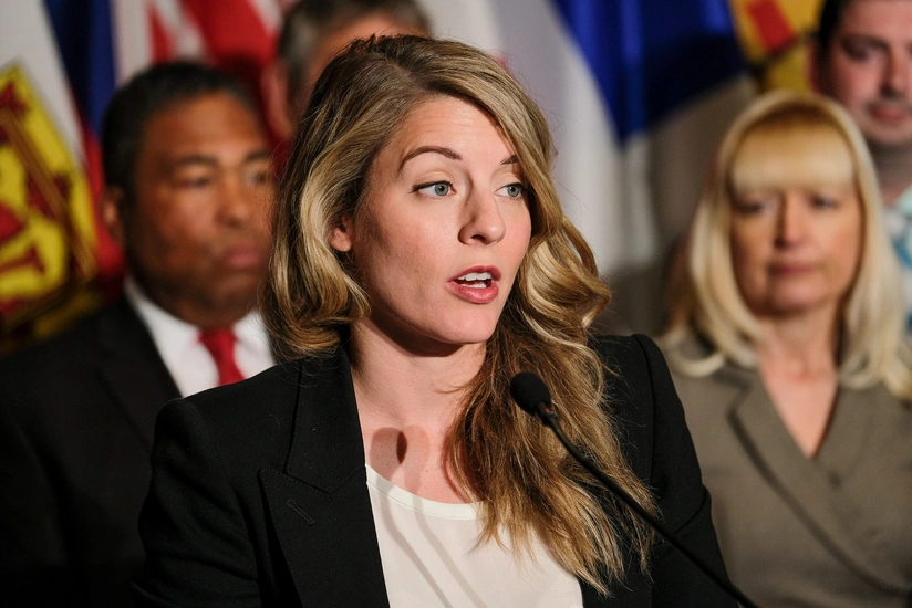 Kanada XİN başçısı Kiyevdə ukraynalı həmkarı ilə görüşüb