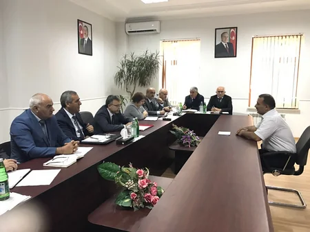 Ekologiya və təbii sərvətlər naziri Balakəndə vətəndaşlarla görüşüb