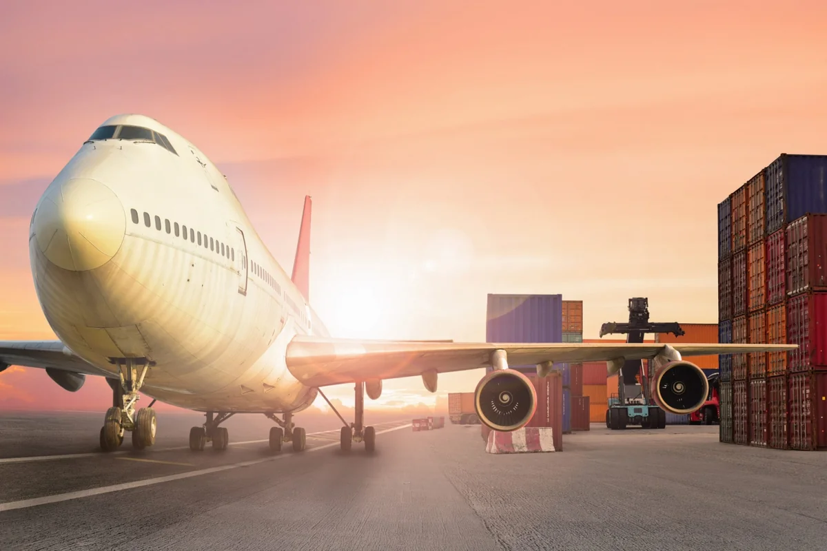 Aviadaşımalara qlobal tələbat son iki ilin maksimumuna çatıb