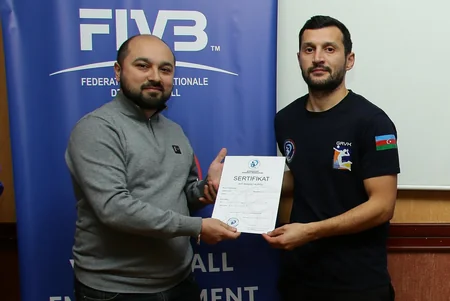 Azərbaycan Voleybol Federasiyasının məşqçi-müəllimlər üçün təşkil etdiyi kurs başa çatıb