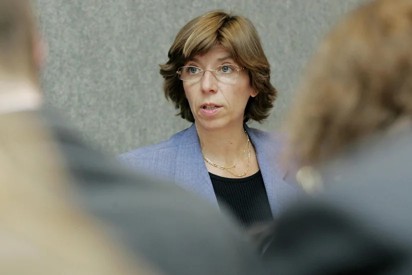 Глава МИД Франции отправилась с визитом в Киев