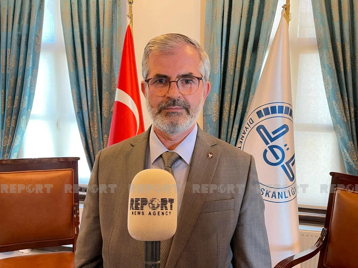 Türkiyənin din xadimi Ramazanda karantin məhdudiyyətlərinə əməl etməyə çağırıb