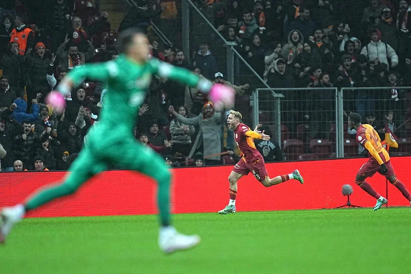 Türkiyə Superliqası: “Qalatasaray” qələbə qazanıb, “Trabzonspor” isə öz meydanında uduzub