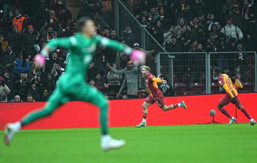 Türkiyə Superliqası: “Qalatasaray” qələbə qazanıb, “Trabzonspor” isə öz meydanında uduzub